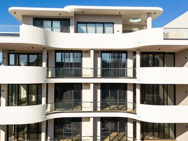 Apartment for sale in Upper North Shore, Sydney
