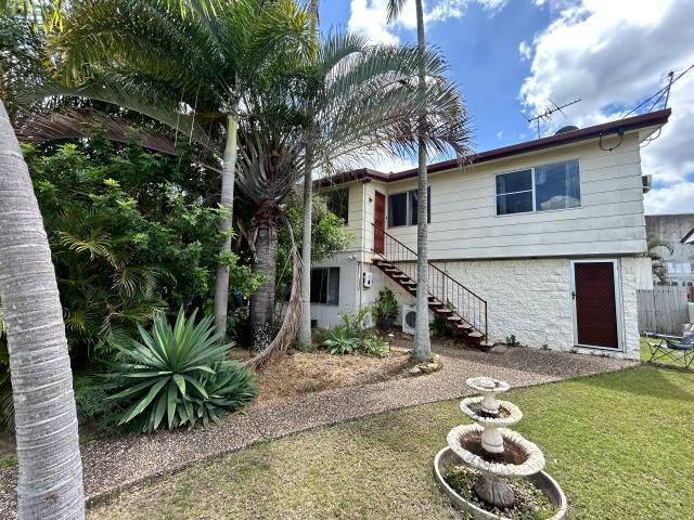 House for sale in Park Avenue