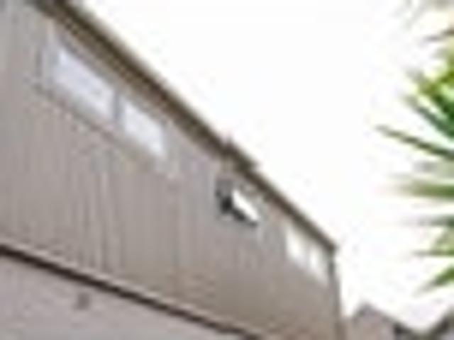 Townhouse for sale in Heathcote, Canterbury
