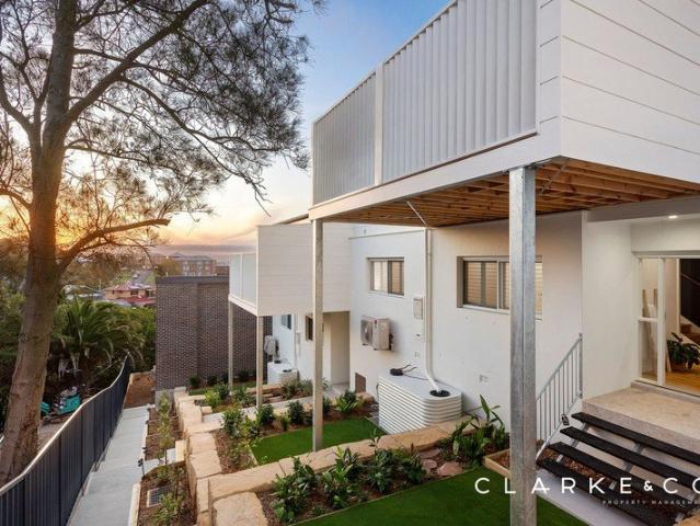 Townhouse for rent in Newcastle, Newcastle-Maitland