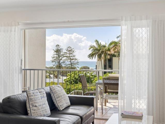 Apartment for sale in Kings Creek, Queensland