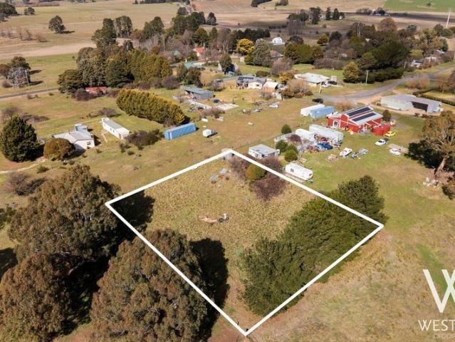 Cottage for sale in Barry, New South Wales