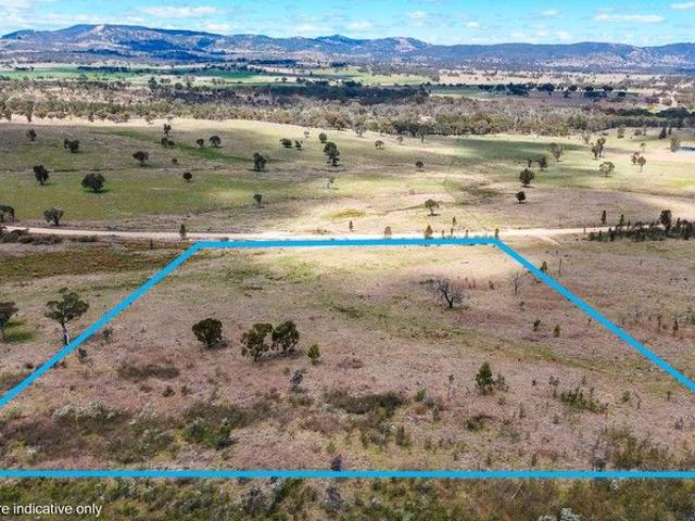 Cottage for sale in Jennings, New South Wales