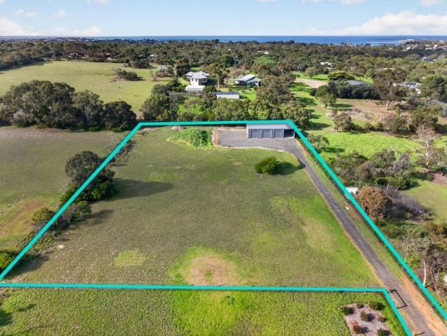 Cottage for sale in Lower Inman Valley, South Australia