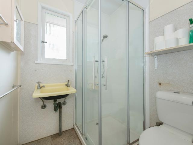 House for sale in Slade Point