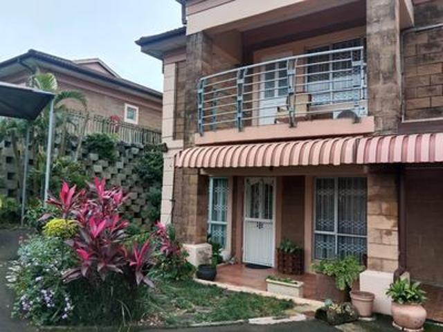 Townhouse for sale in Seaview, Kwazulu-natal