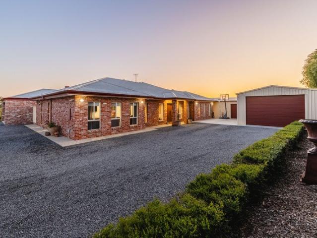 House for sale in Robinvale, Rural City of Swan Hill
