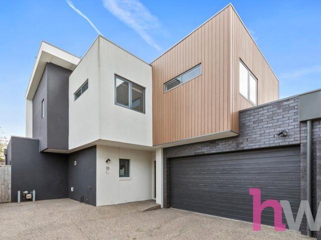 Townhouse for rent in Geelong, Victoria