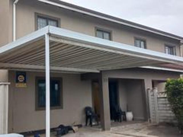 Townhouse for sale in Phoenix, Kwazulu-natal