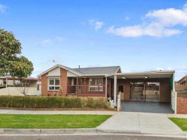 House for sale in Thomastown, Melbourne