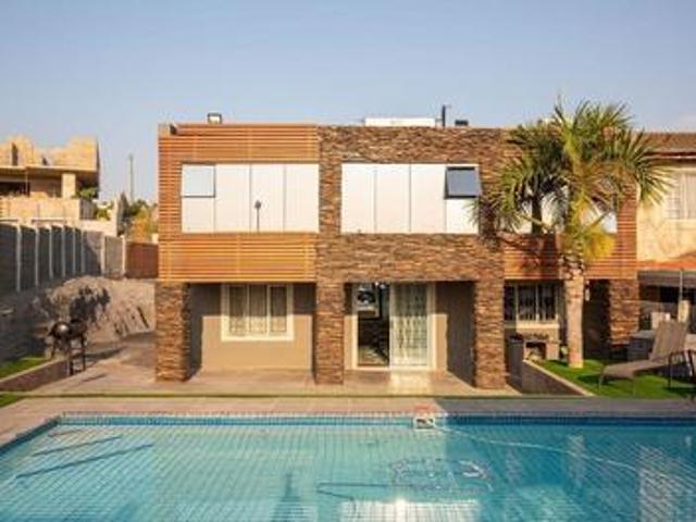 House for sale in Phoenix