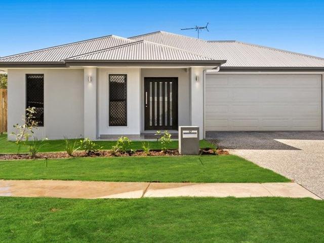 Cottage for sale in Toombul, Queensland