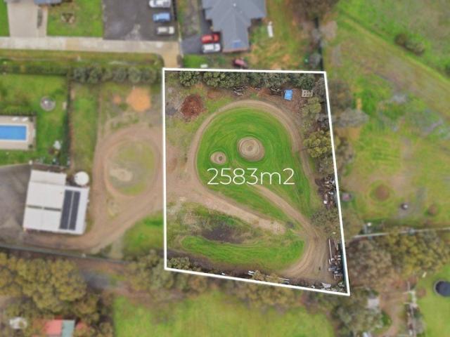 Land for sale in Yarrawonga, Victoria