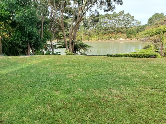 Apartment for rent in Awhitu