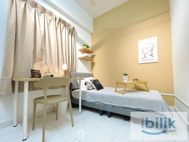 Room for rent in Petaling, Damansara Damai