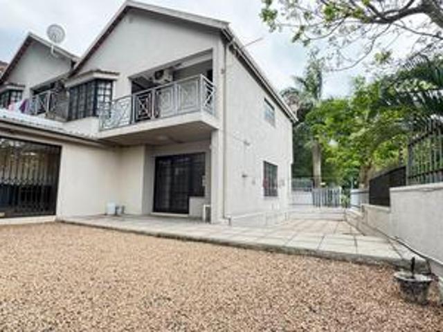 Townhouse for sale in Seaview, Kwazulu-natal