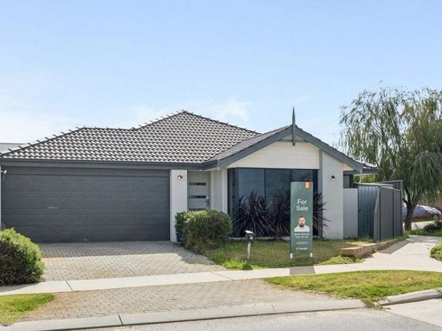 House for sale in Banksia Grove, Western Australia
