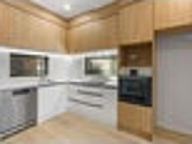 Townhouse for sale in Whangaparaoa, Oroua County