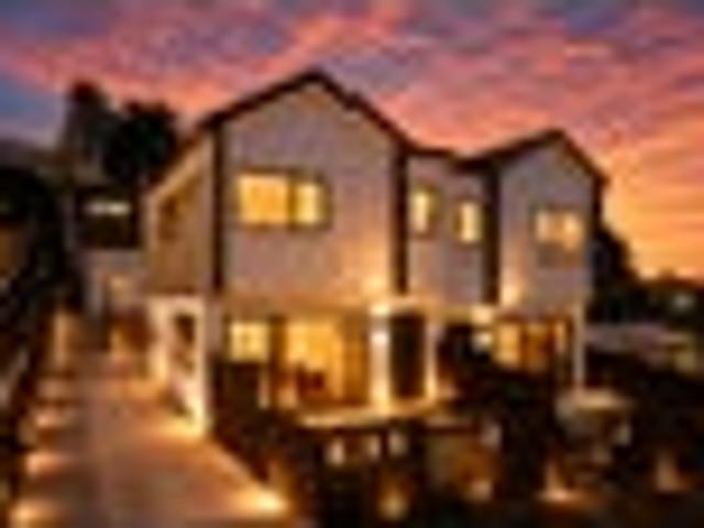 Townhouse for sale in Whangaparaoa, Oroua County