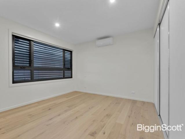 Townhouse for rent in Doncaster East, Melbourne