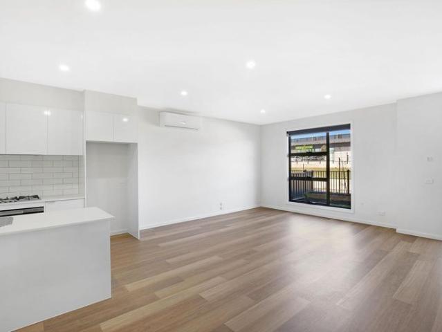 Townhouse for rent in Camerons Creek, Victoria