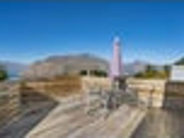 House for sale in Otakou