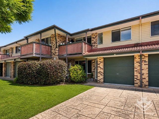 Townhouse for sale in Fernbrook, Queensland