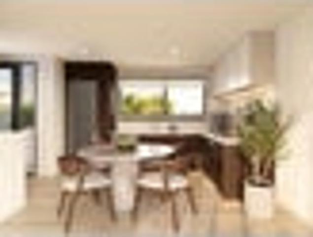 Townhouse for sale in Chartwell Shopping Centre, Hamilton City