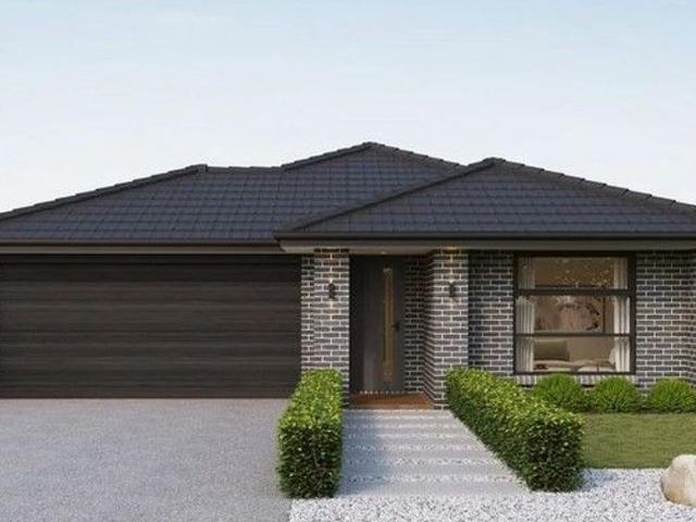 Cottage for sale in Morwell, Victoria