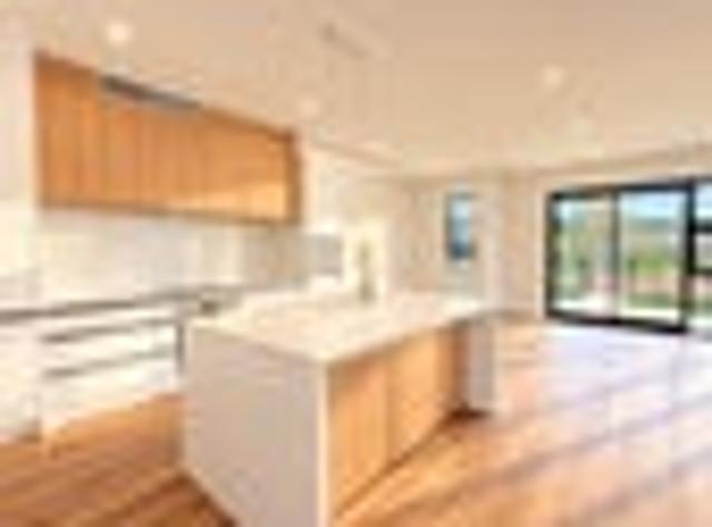 Townhouse for sale in Milldale, Rodney