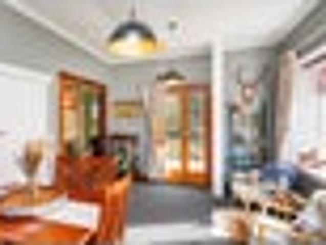 House for sale in Halcombe