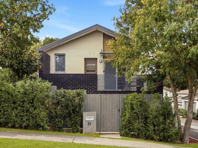 House for sale in Middleton Grange, Sydney