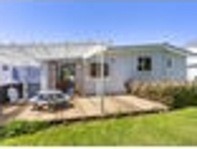 House for sale in Johnsonville East, Wellington