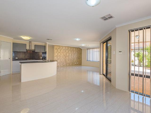 House for rent in Cloverdale, Western Australia