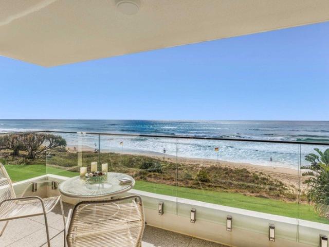 Apartment for sale in Mermaid Beach, Gold Coast City