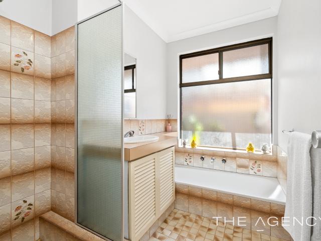 House for sale in Shoalwater, Western Australia