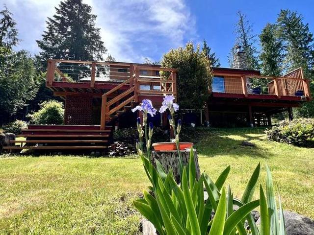 House for sale in Gabriola
