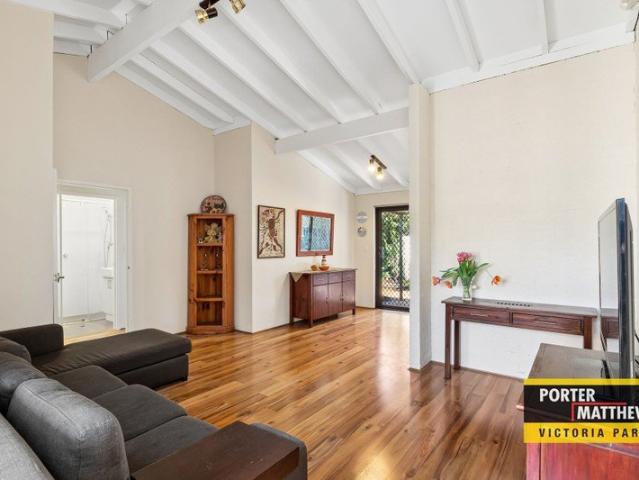 Villa for sale in Stirling, Western Australia
