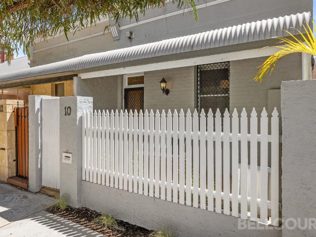 House for sale in Highgate