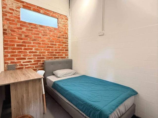 Room for rent in Kuching, Bahagian Kuching