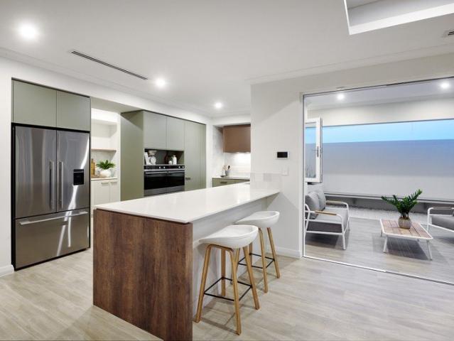 Cottage for sale in Champion Lakes, Western Australia