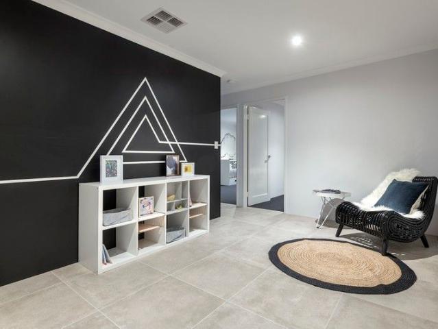 Cottage for sale in Midland, City of Swan