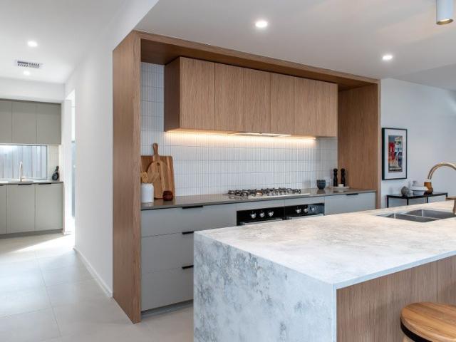 Cottage for sale in Parklands, Western Australia