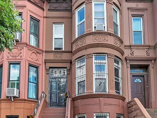 Room for rent in Arverne, New York