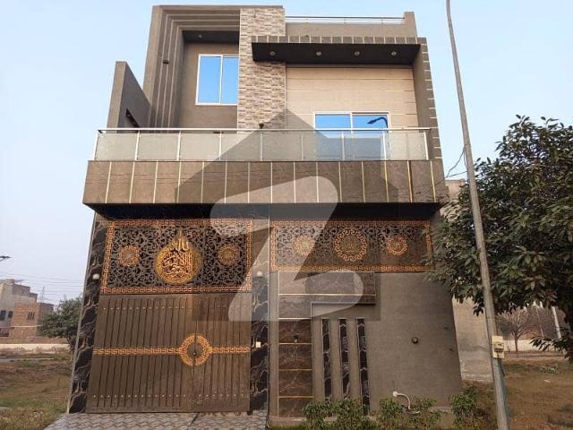 House for sale in Faisalabad, Islamabad Capital Territory