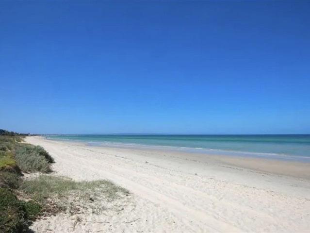 Townhouse for rent in Camerons Creek, Victoria