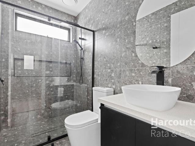 Apartment for rent in Kinbrook, Melbourne