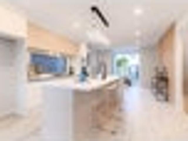 House for sale in Balmoral