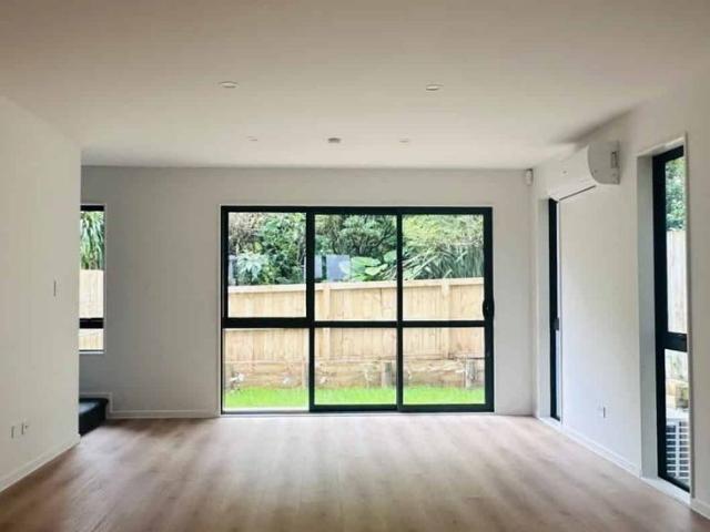 Townhouse for rent in Pukekohe, Franklin