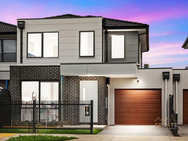 Townhouse for rent in Camerons Creek, Victoria
